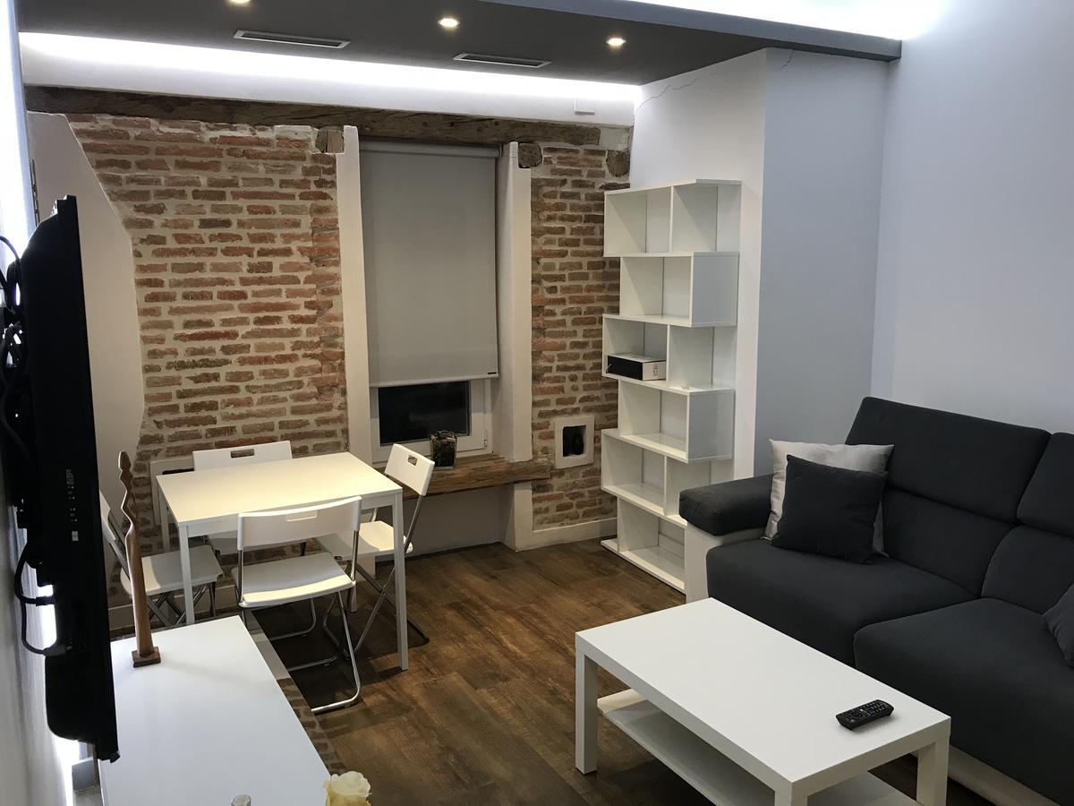 Airva: Apartamento Duque De La Victoria Valladolid Kültér fotó